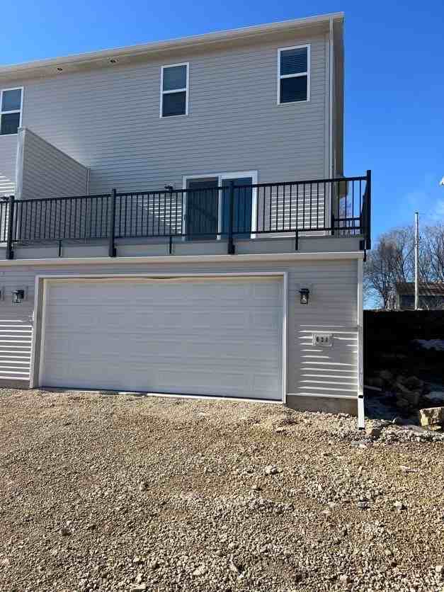 621 Schewe Rd #1 - Photo 3 of 32