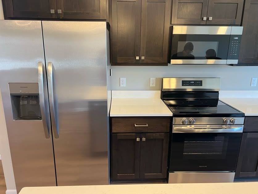 621 Schewe Rd #1 - Photo 5 of 32