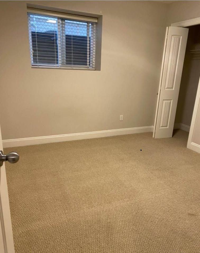 5933 128a St #1 - Photo 6 of 8