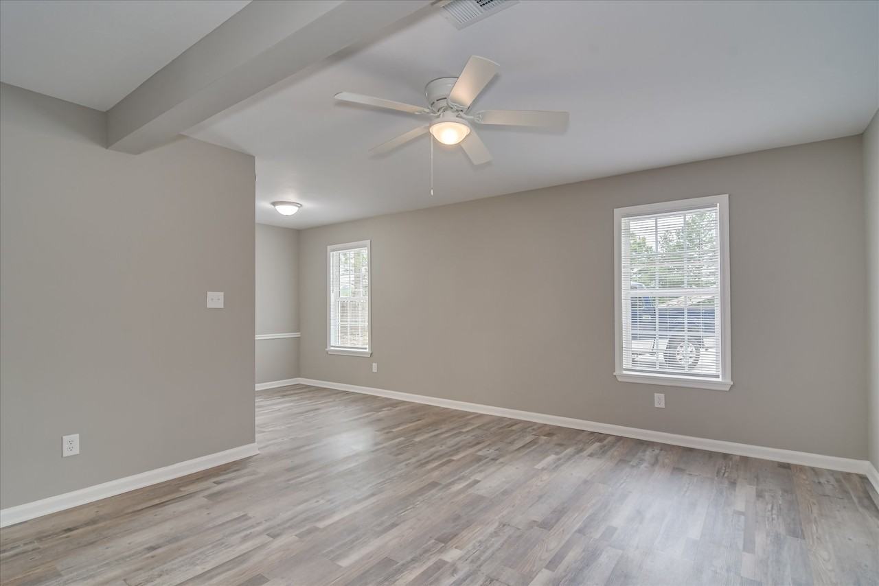 168 Conifer Dr - Photo 3 of 13