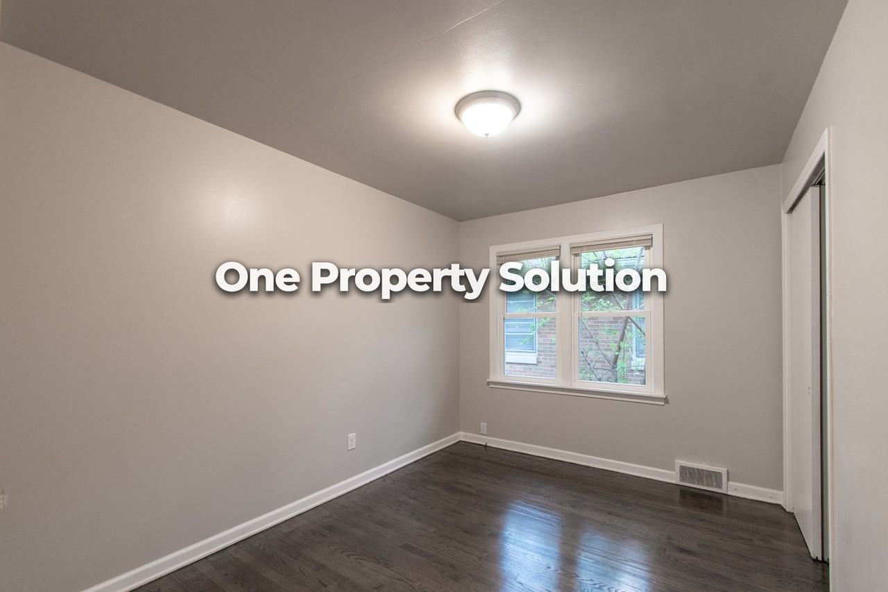 4727 Harrison St #1 - Photo 7 of 18