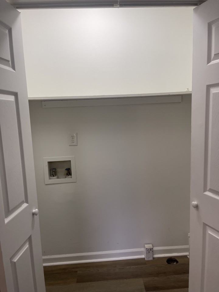 912 Gregory St #1 - Photo 6 of 12