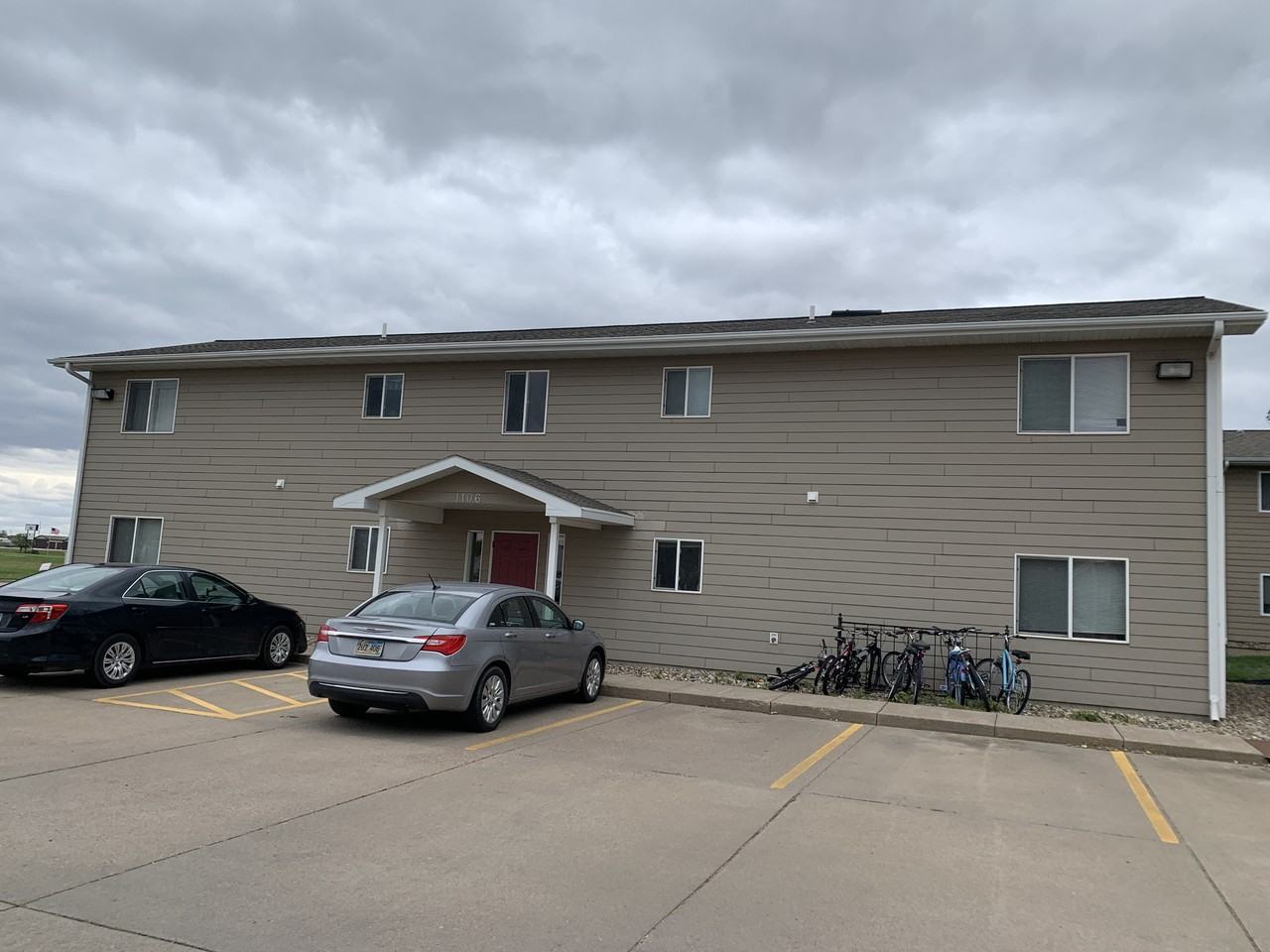 1106 Cornell St #103 - Photo 2 of 29