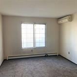 225 N Elizabeth St #E5 - Photo 3 of 7