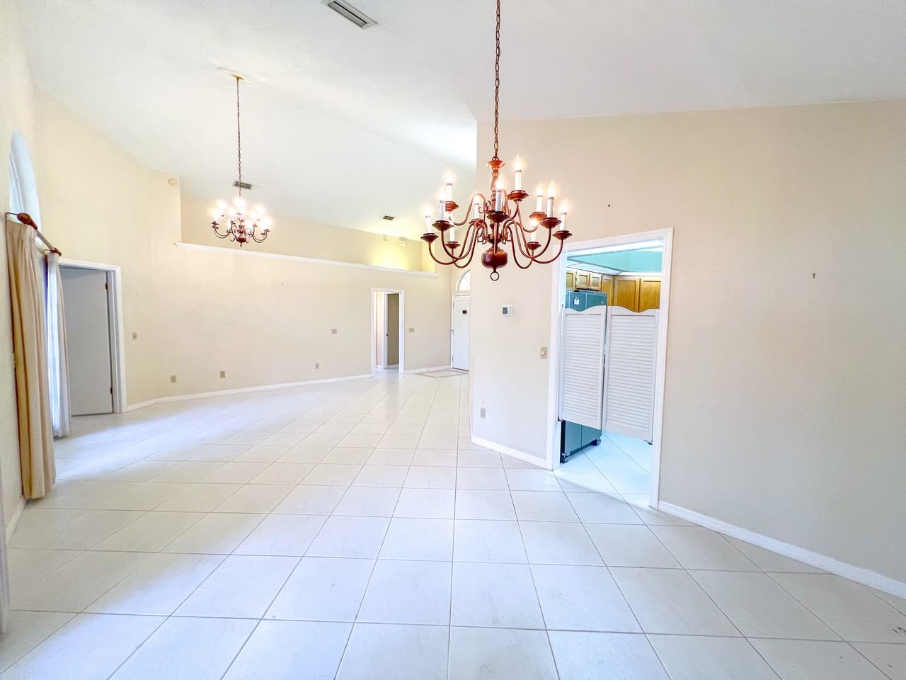 12320 Nw 10th Pl #1 - Photo 3 of 16