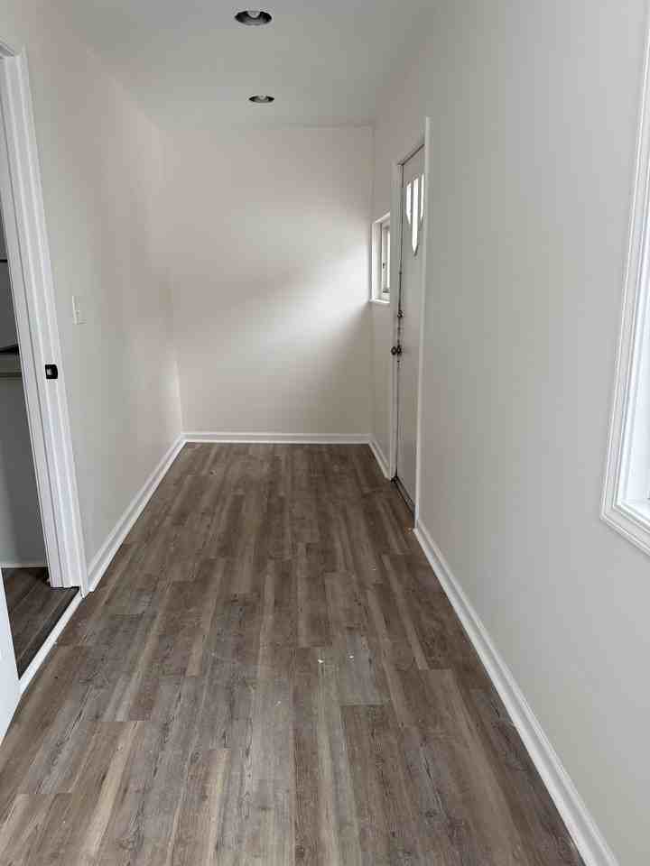 809 Lamont St #1 - Photo 7 of 16