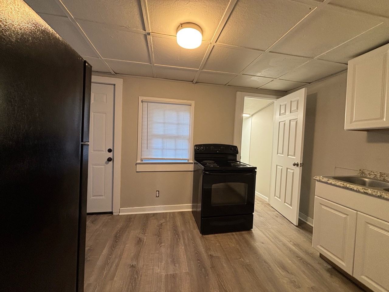 3516 Bullard StreetUnit A #1 - Photo 4 of 9