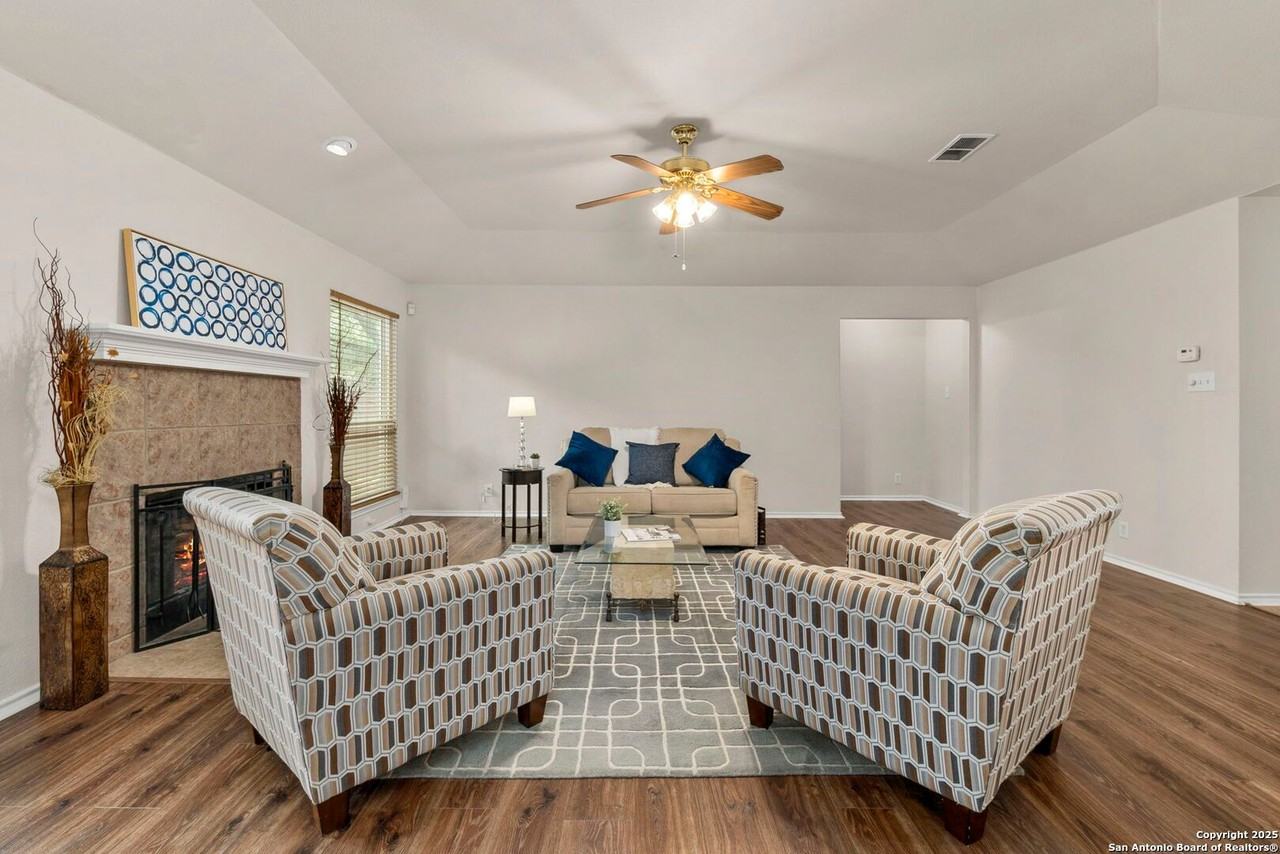 15311 Spring Rock - Photo 3 of 32