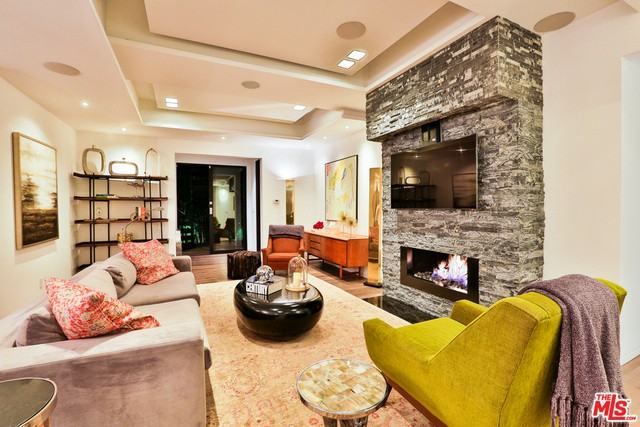 1742 Courtney Ave #1 - Photo 5 of 26