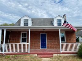 featured image of 11 N Colonial Dr #1