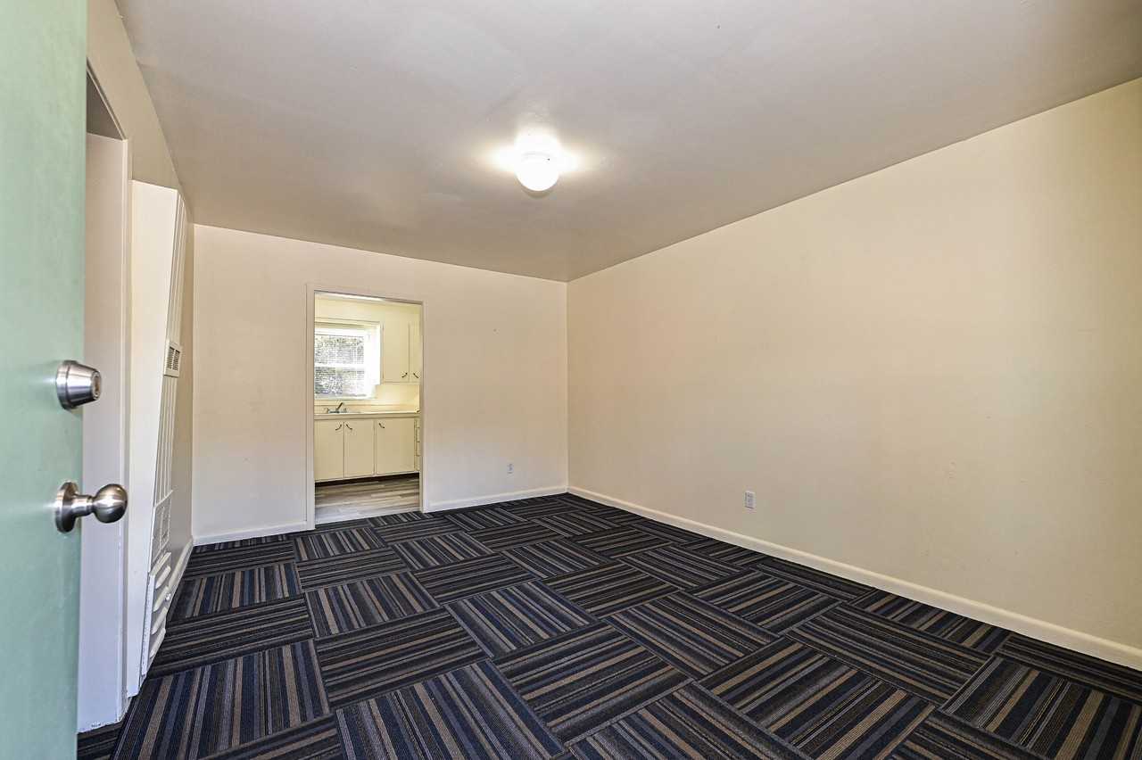 260 Church Street NortheastUnit 6 #6 - Photo 4 of 11