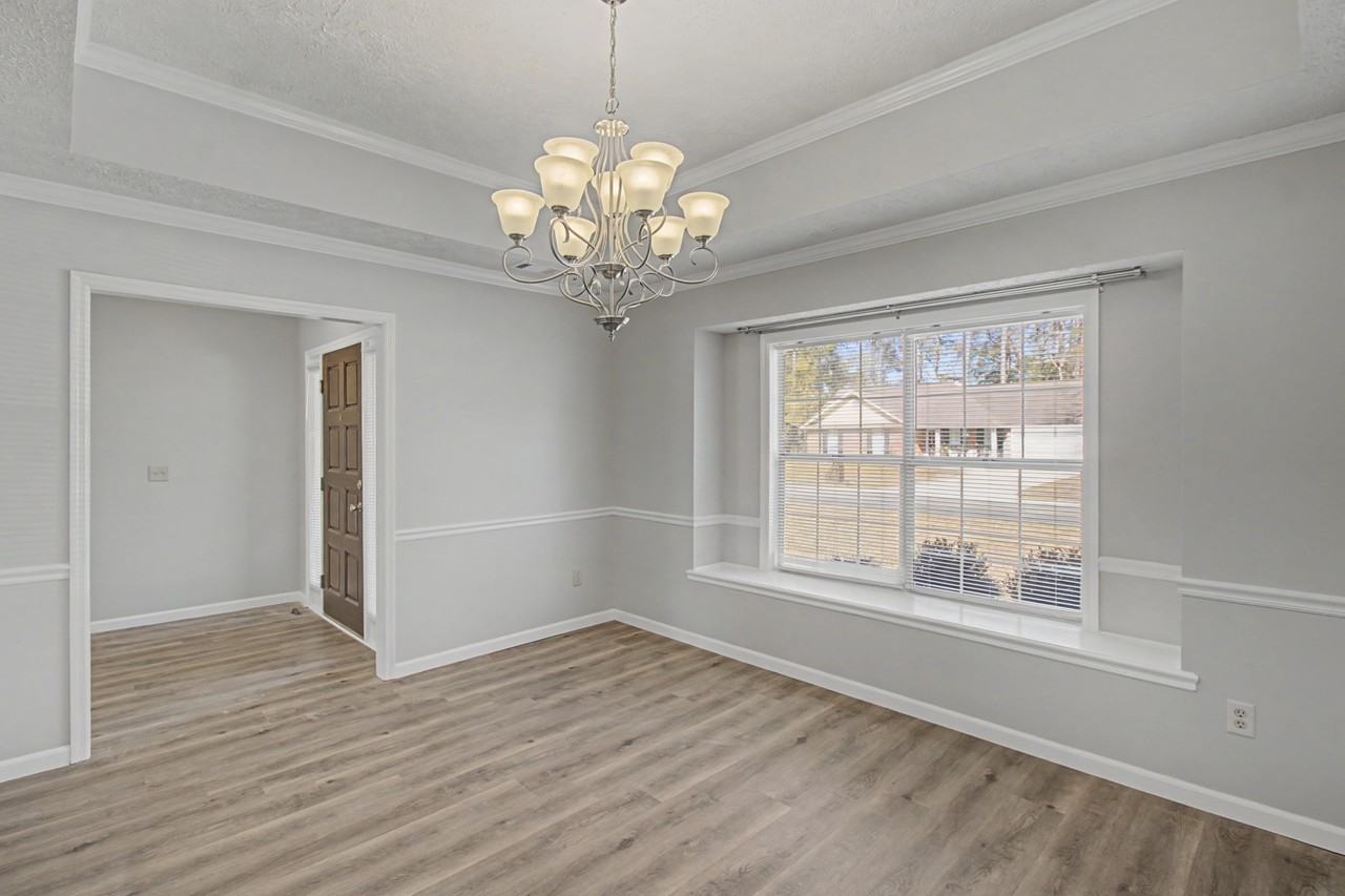 412 Arlington Dr #1 - Photo 7 of 34