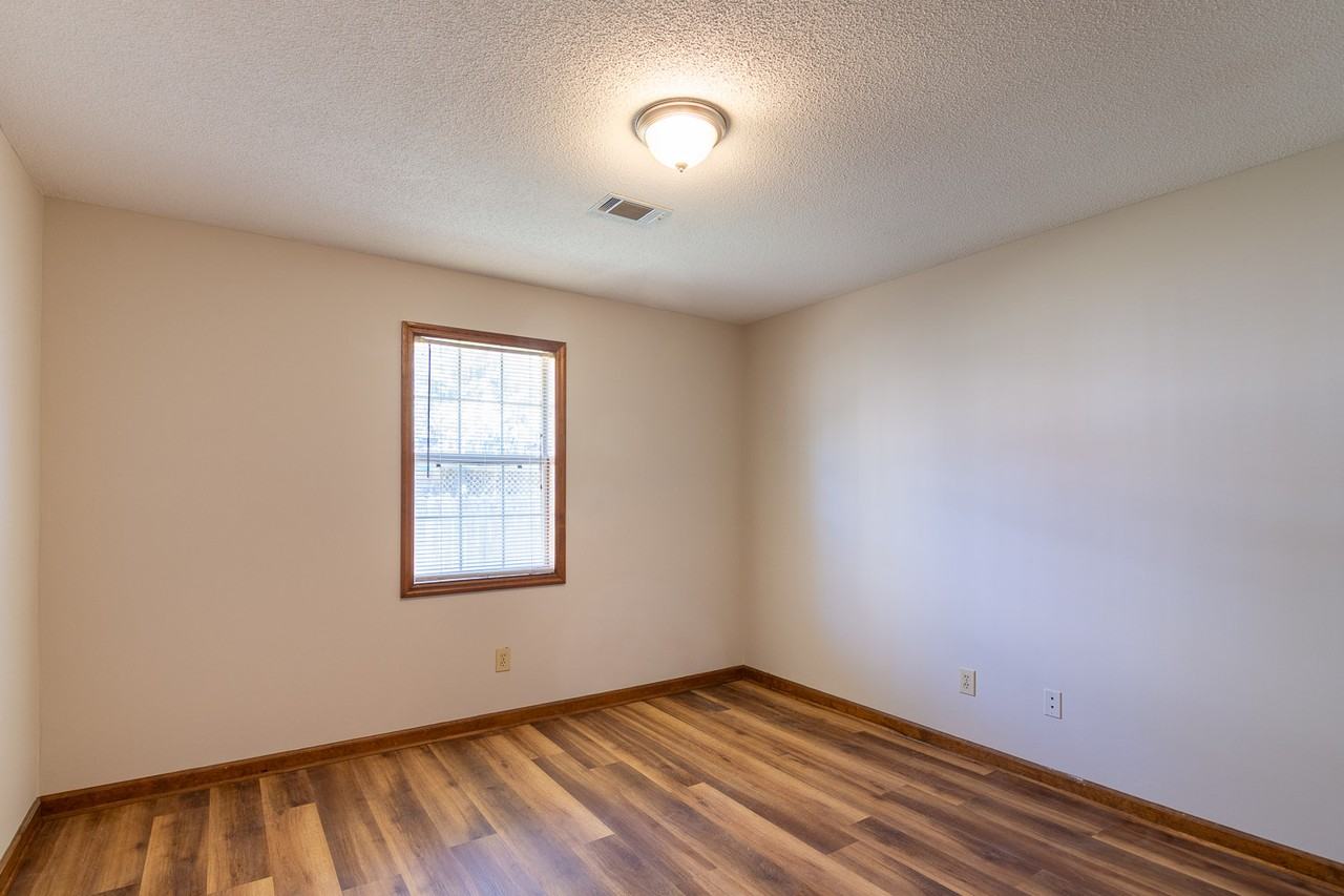 123 Charlotte Ave Apt B #1 - Photo 2 of 16