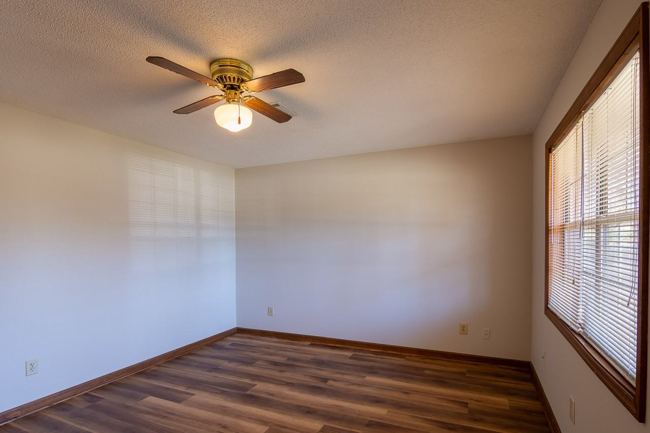 123 Charlotte Ave Apt B #1 - Photo 7 of 16