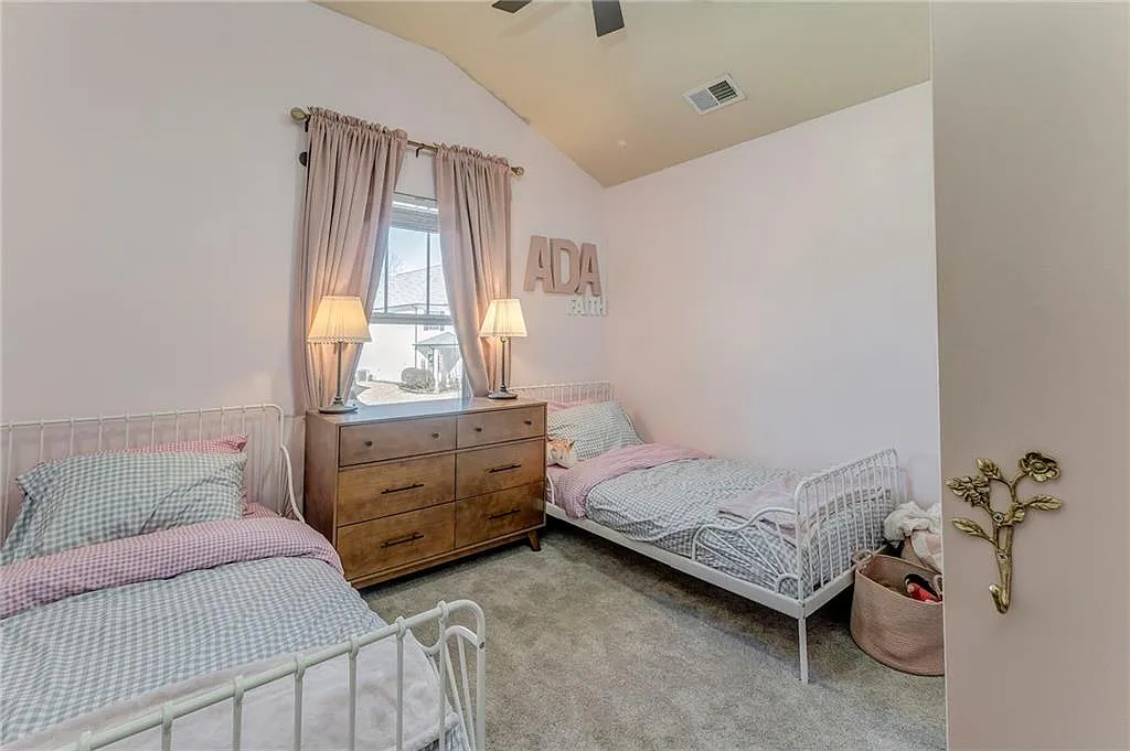 160 Renford Rd #1 - Photo 2 of 16