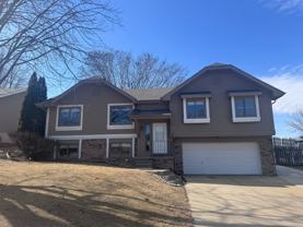 7804 S 71st Ave #1 - Photo 1 of 1