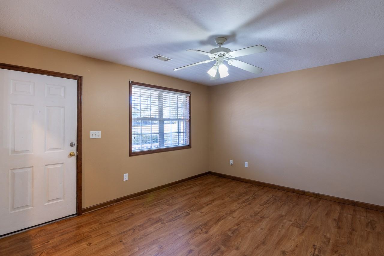 303 6th Ave Apt A #1 - Photo 2 of 15