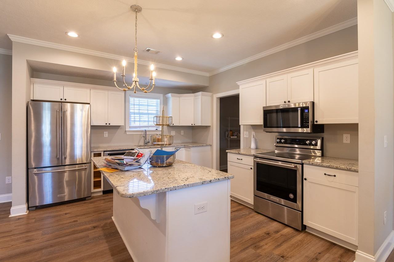 154 Anneswood Rd #1 - Photo 5 of 30