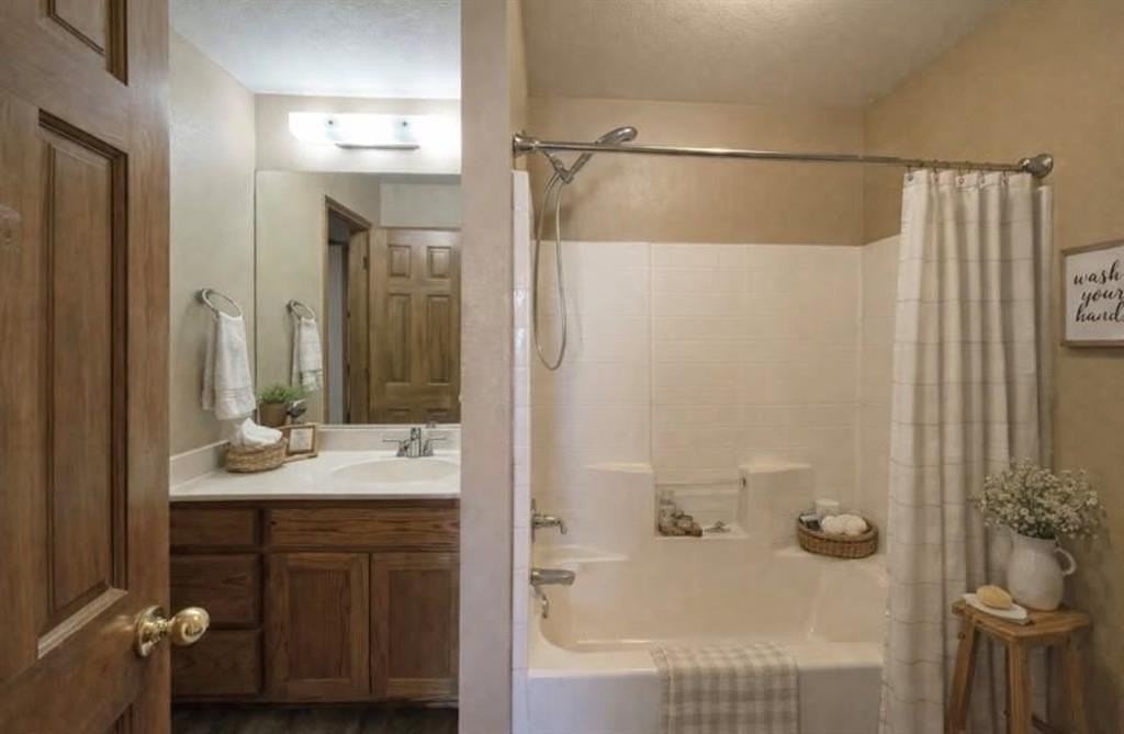 3120 Conveyor Dr - Photo 5 of 24