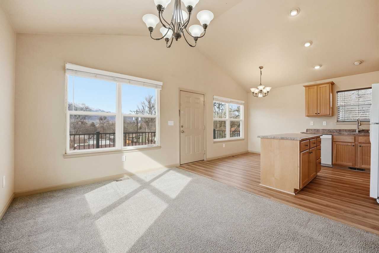 944 E Moreno Ave #1 - Photo 4 of 10