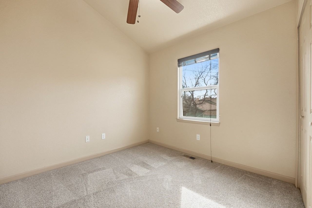 944 E Moreno Ave #1 - Photo 7 of 10