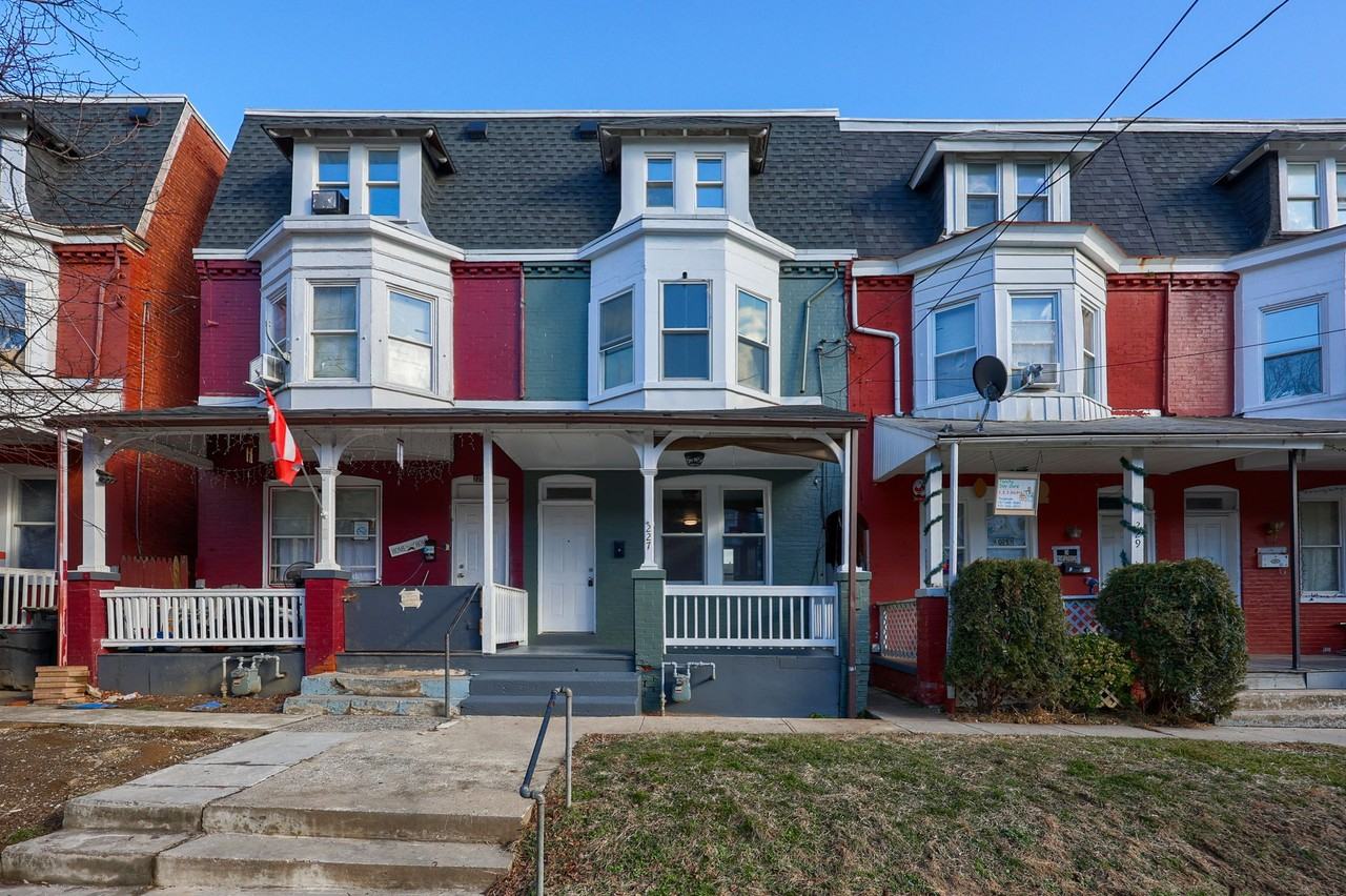 227 S Ann St #1 - Photo 6 of 30