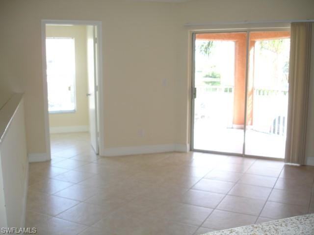 194 Santa Clara Dr #1 - Photo 6 of 23