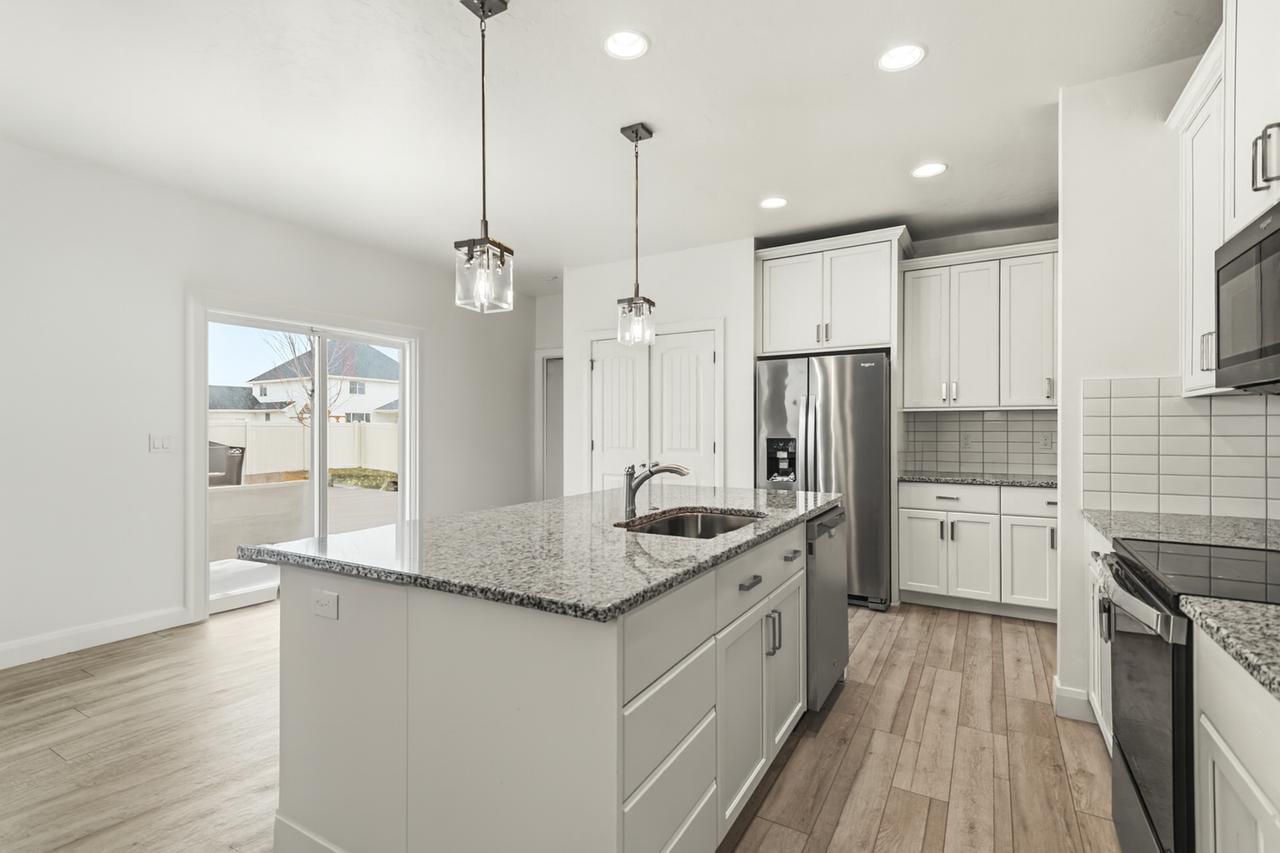 6376 E Payson Dr #1 - Photo 5 of 19