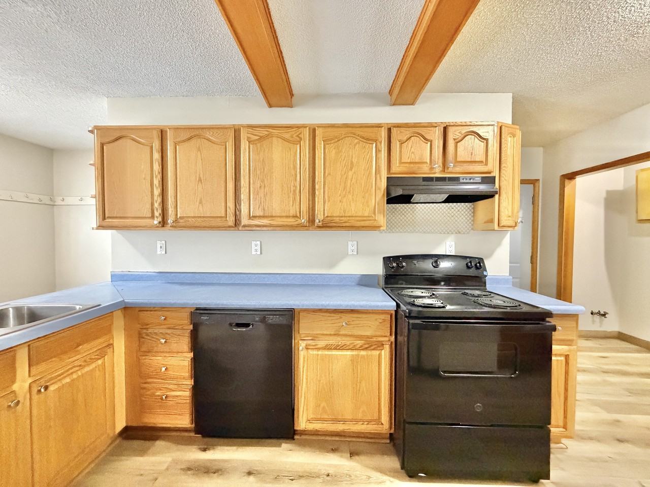 1014 10th St #1 - Photo 6 of 46