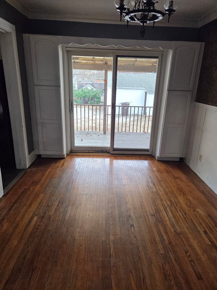 1210 W Macqueen Ave #1 - Photo 4 of 16