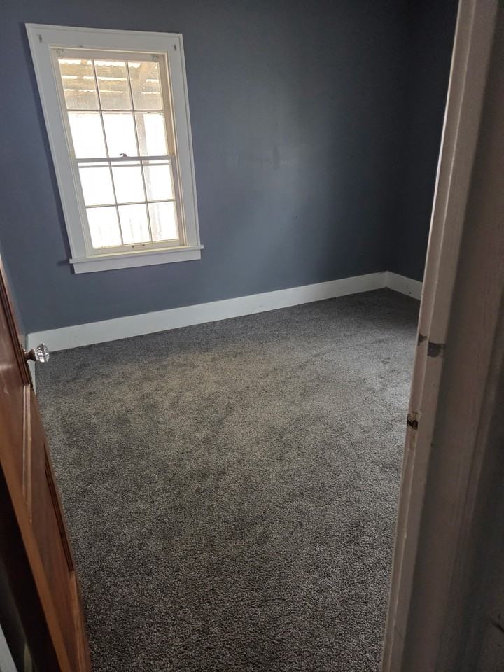 1210 W Macqueen Ave #1 - Photo 6 of 16