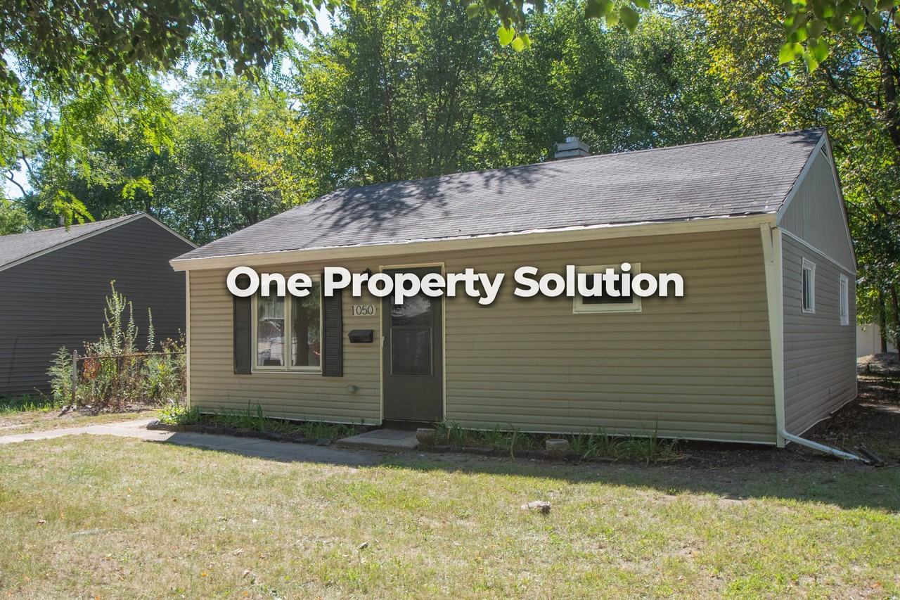 1050 Durbin St #1 - Photo 3 of 19