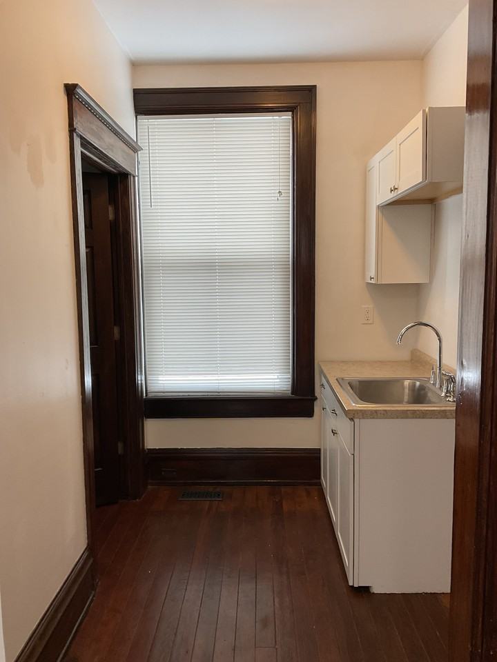623 W Washington Blvd #3 - Photo 6 of 8