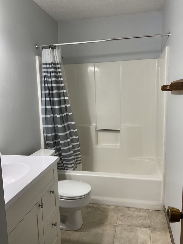 6510 Meadow Wood Pl #1 - Photo 7 of 13