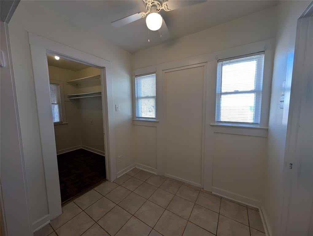 6330 Vickery Blvd - Photo 7 of 20