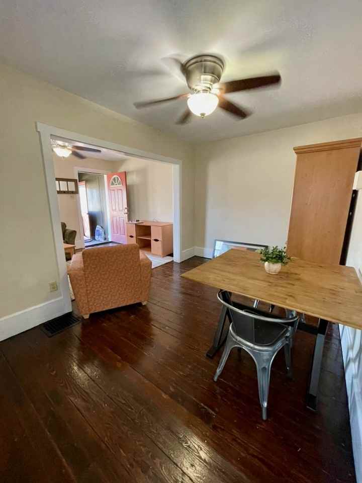 308 Rose St #1 - Photo 5 of 20