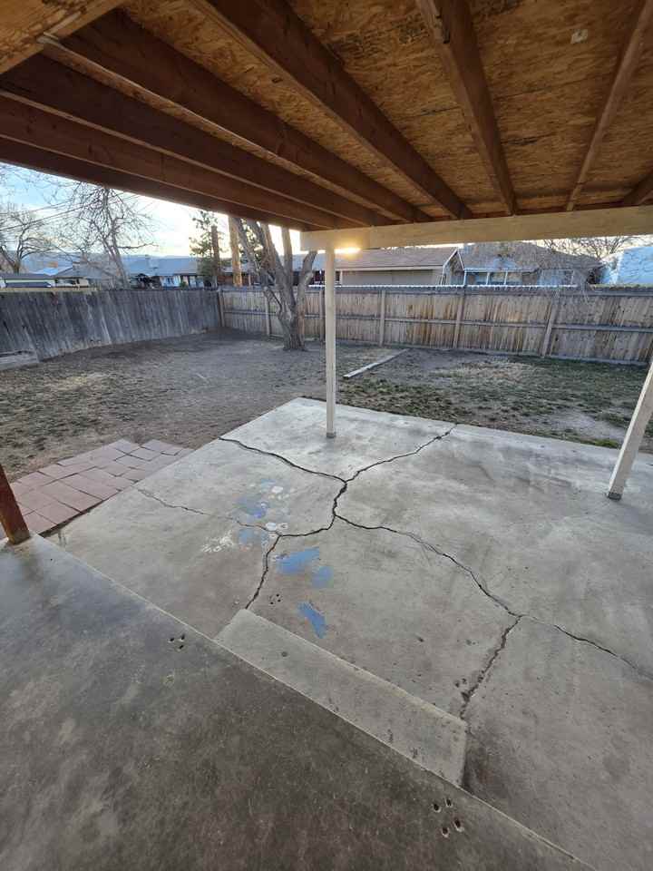 545 N 25th St #1 - Photo 2 of 10