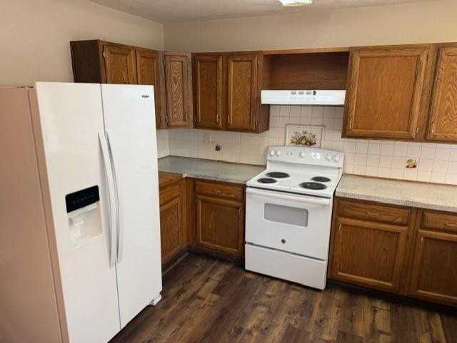 1605 Spanish Trl - Photo 4 of 14