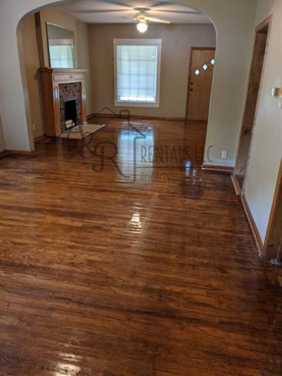 311 S Elm St #1 - Photo 2 of 8
