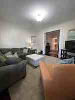 featured image of 1144 Memorial Ave #1