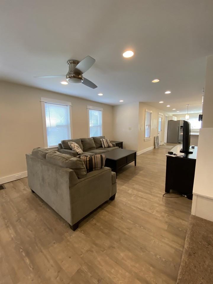 503 6th Ave #1 - Photo 2 of 28