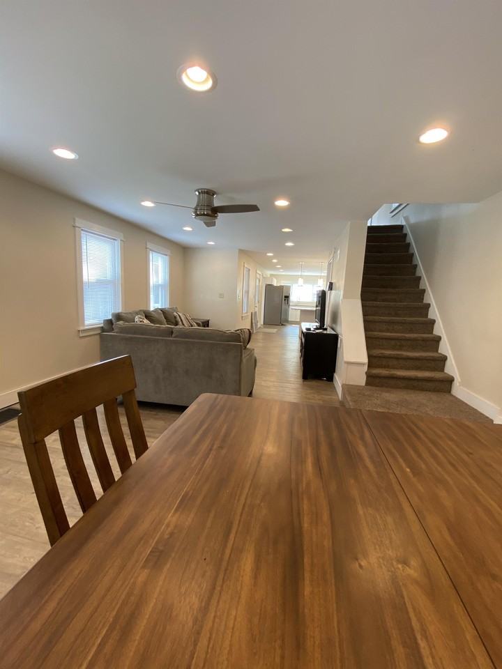 503 6th Ave #1 - Photo 3 of 28