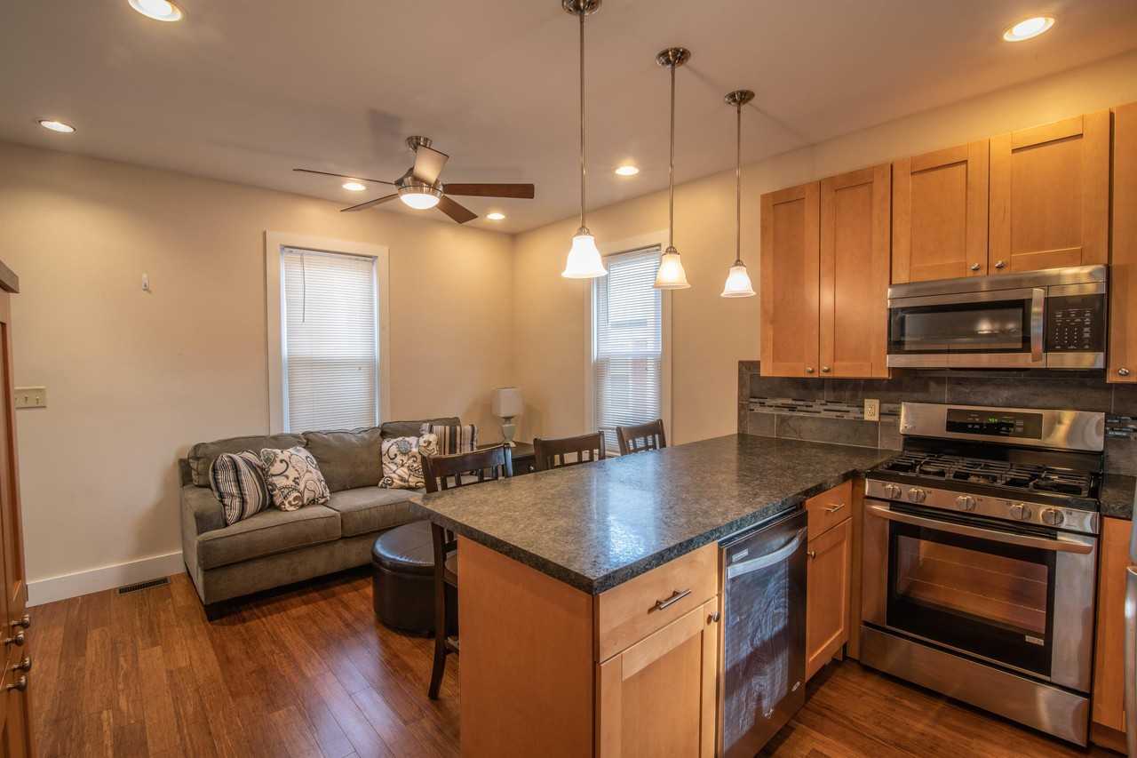 517 6th Ave #1 - Photo 6 of 17