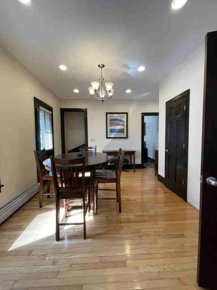 952 2nd St #1 - Photo 4 of 20