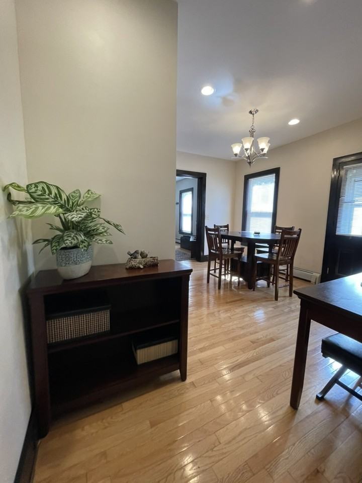 952 2nd St #1 - Photo 6 of 20