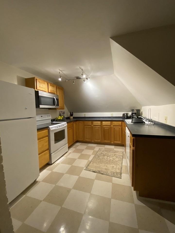 507 1/2 Grier St #1 - Photo 3 of 28