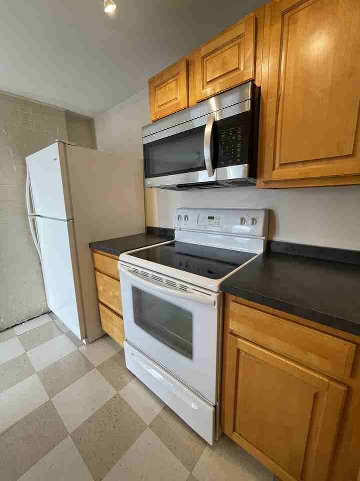 507 1/2 Grier St #1 - Photo 6 of 28