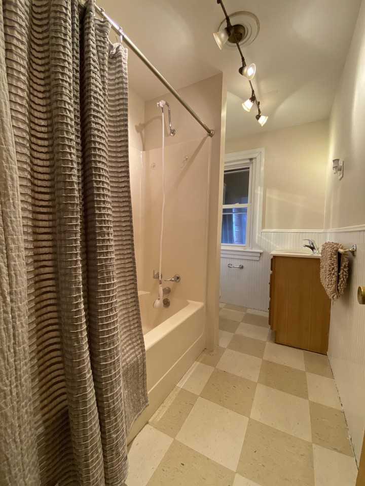 509 Grier St #1 - Photo 6 of 27