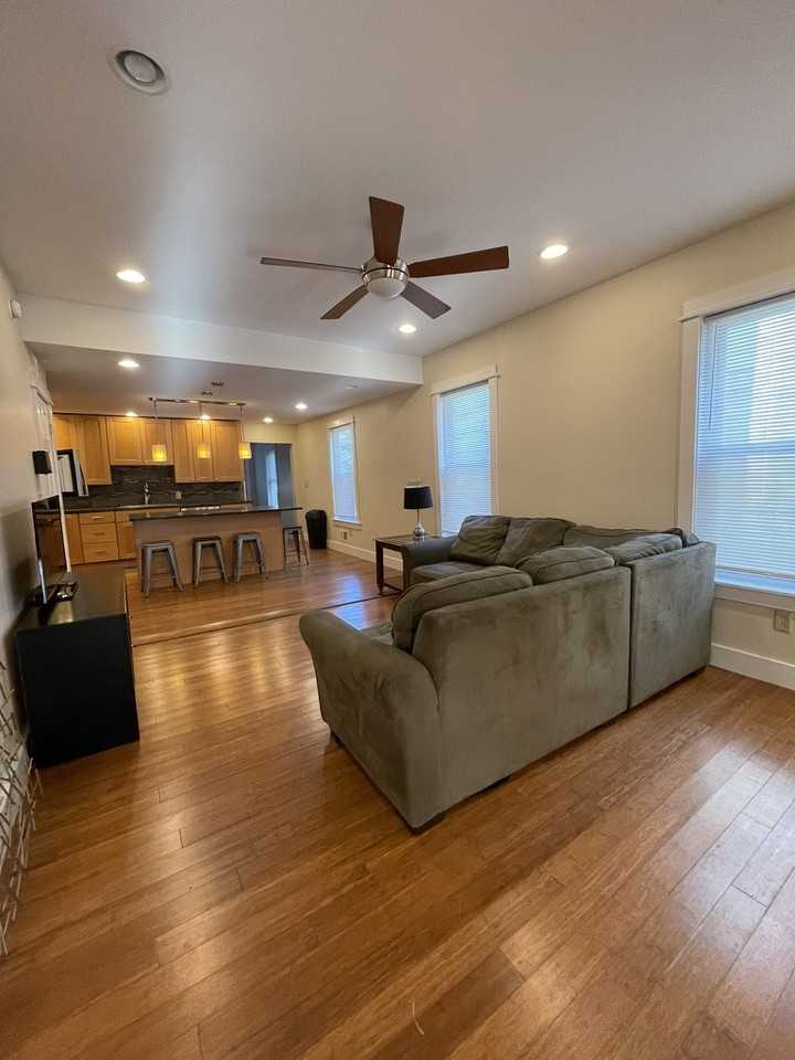 524 7th Ave #1 - Photo 2 of 30