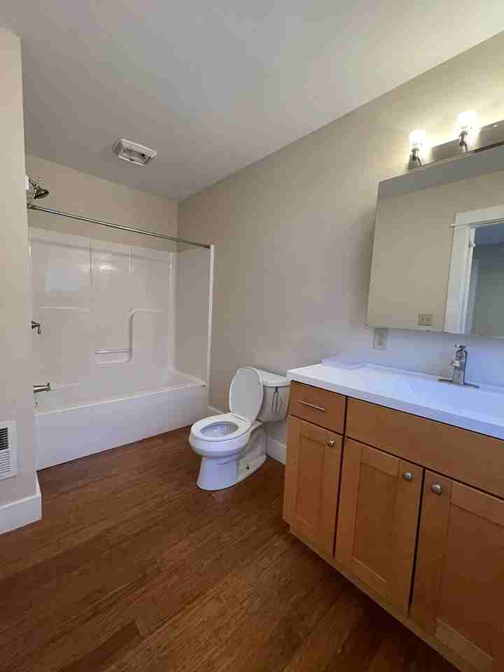 524 7th Ave #1 - Photo 7 of 30